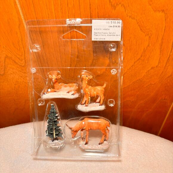 Lemax Deer and Fawns Figurine Set of 4 Christmas Village Accessories - Picture 4 of 5